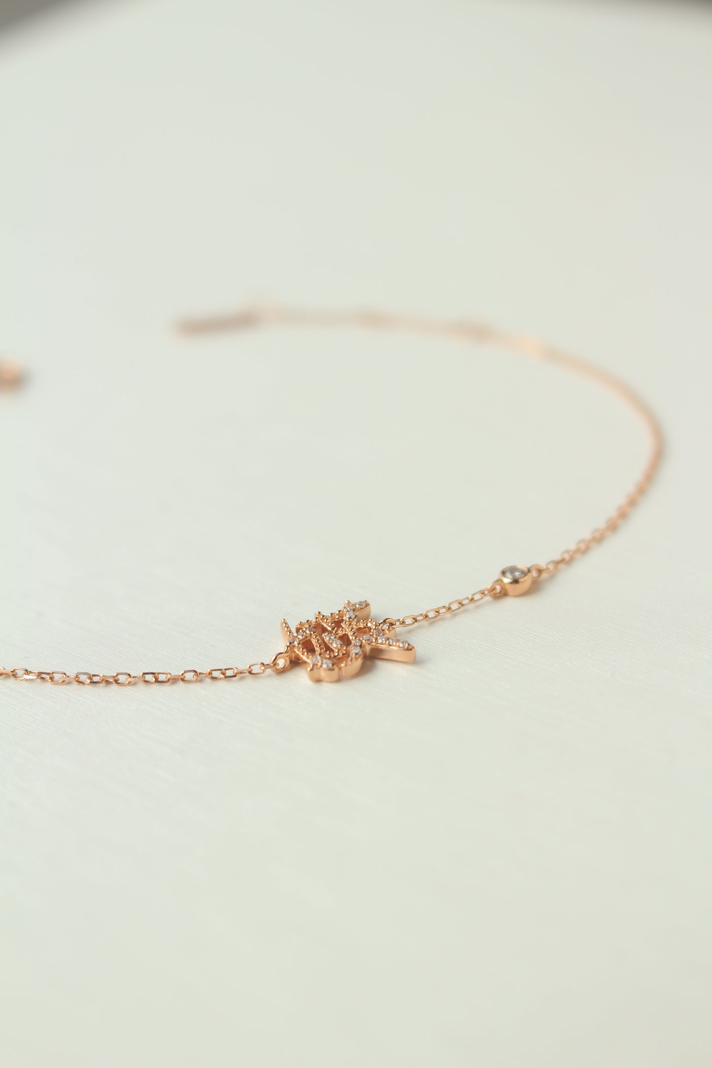 The Diamond Mini 字 Bracelet