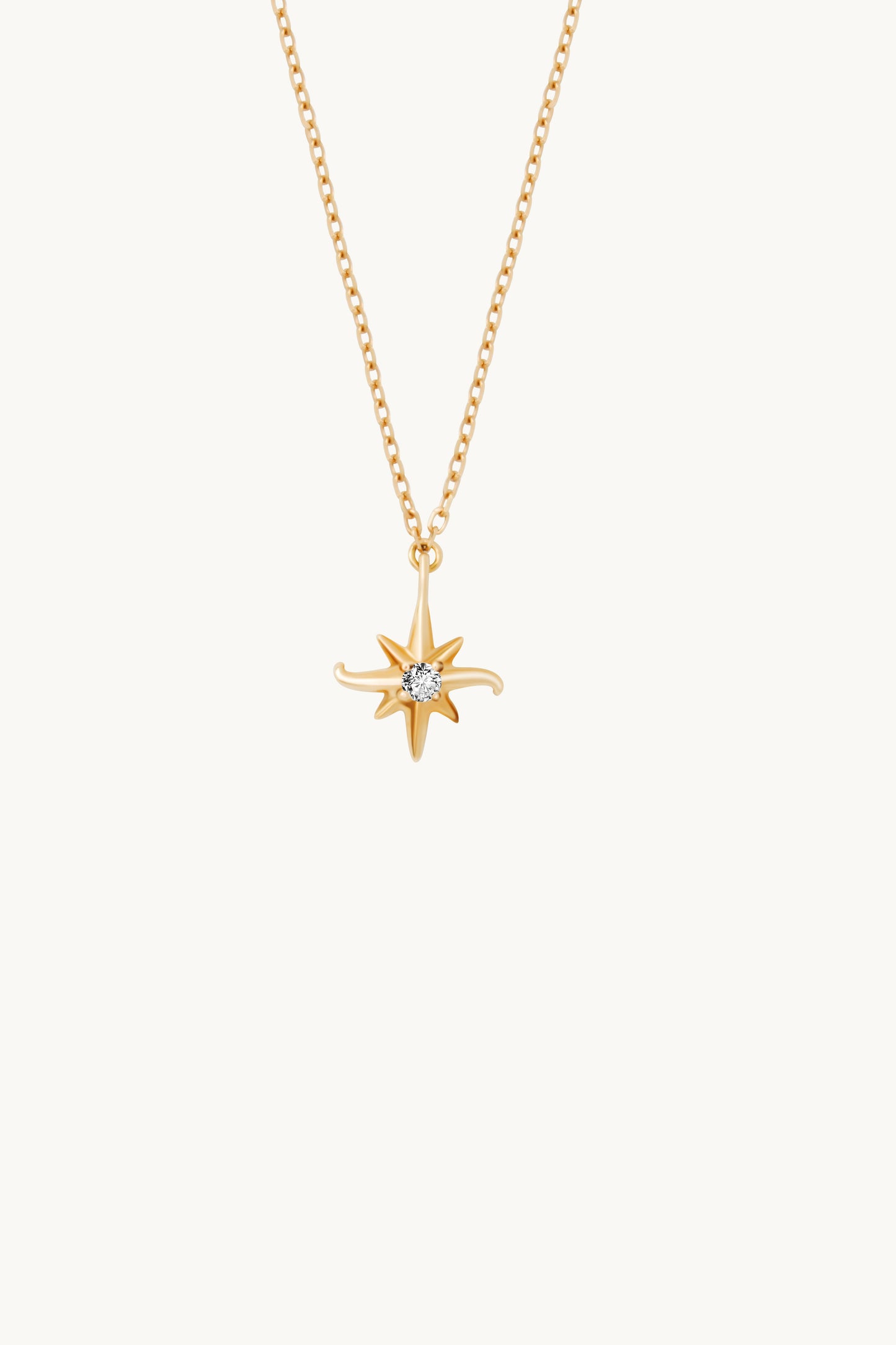 Haylie Étoile Necklace