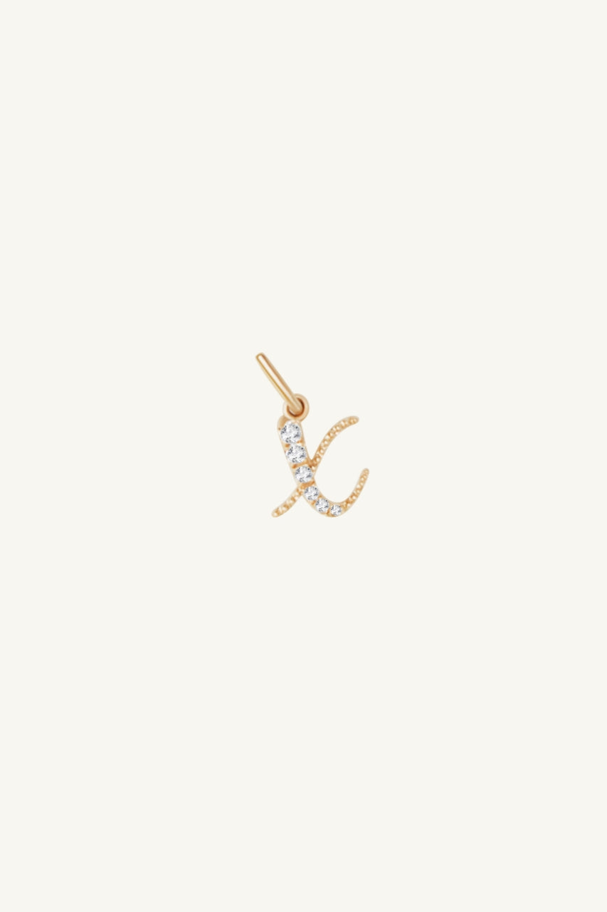 Avery Diamond Initial Pendant (Medium)