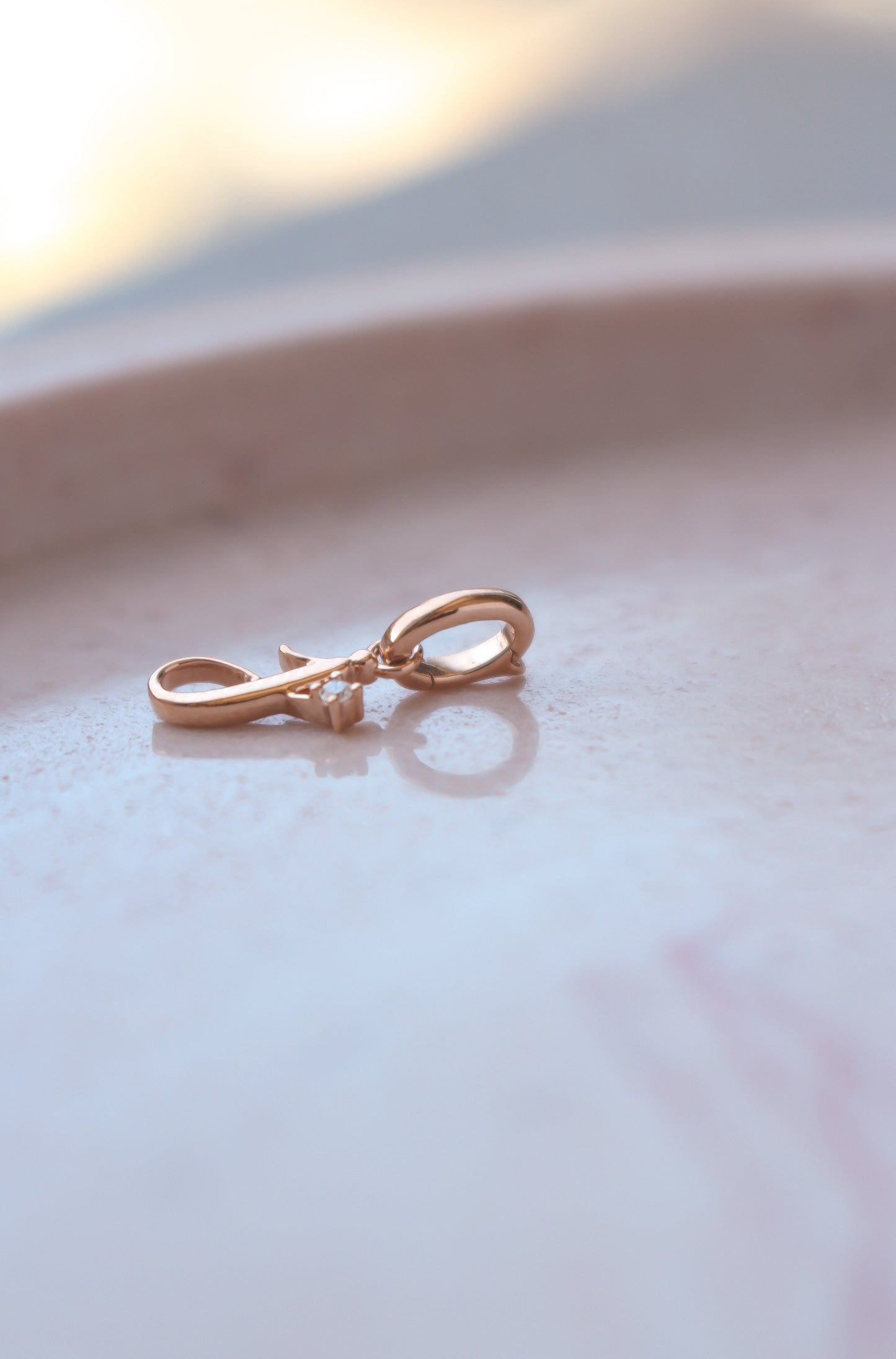 Avery Gold Initial Pendant with Tiny Diamond (Medium)