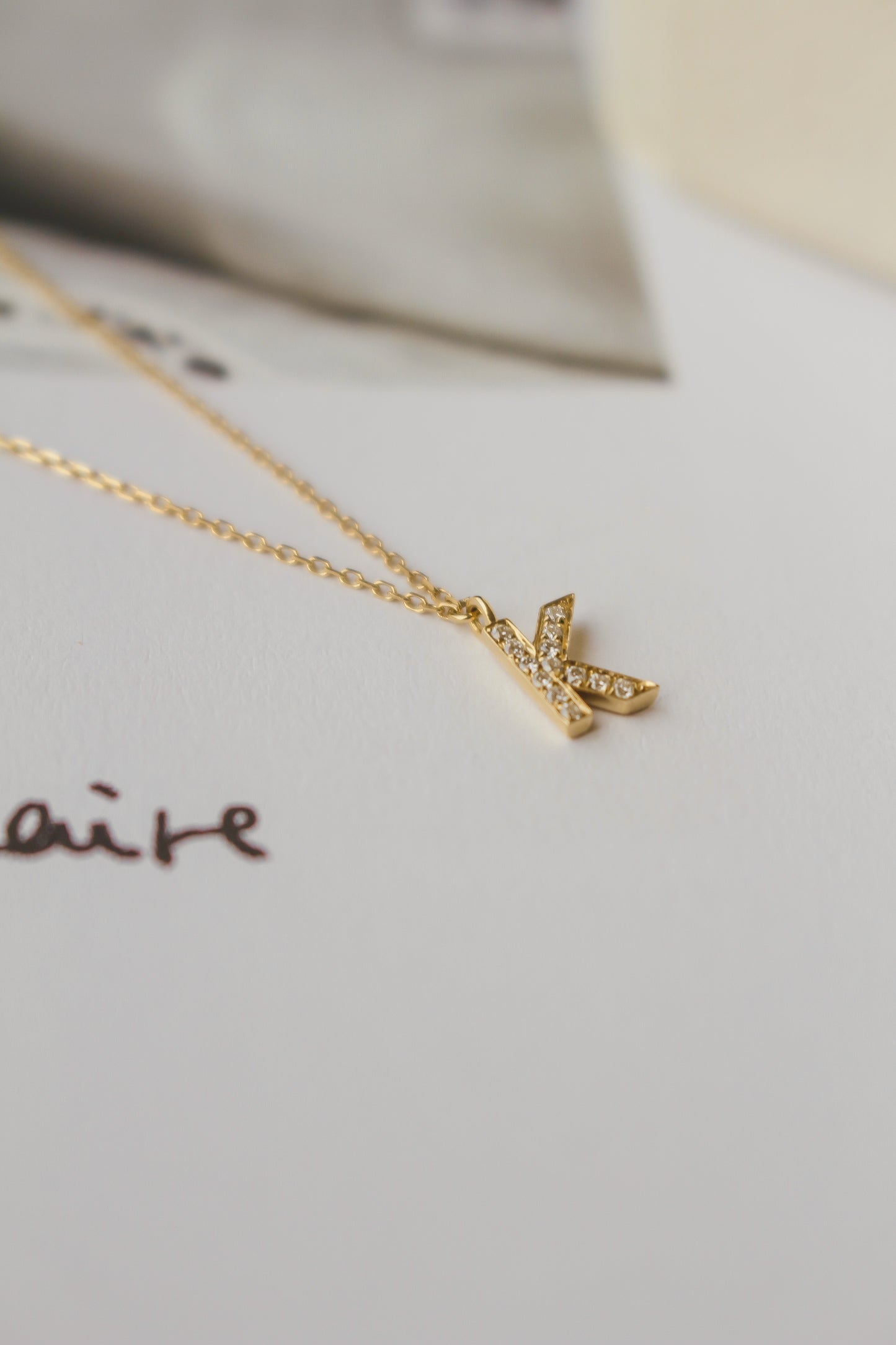 钻石方块字母项链