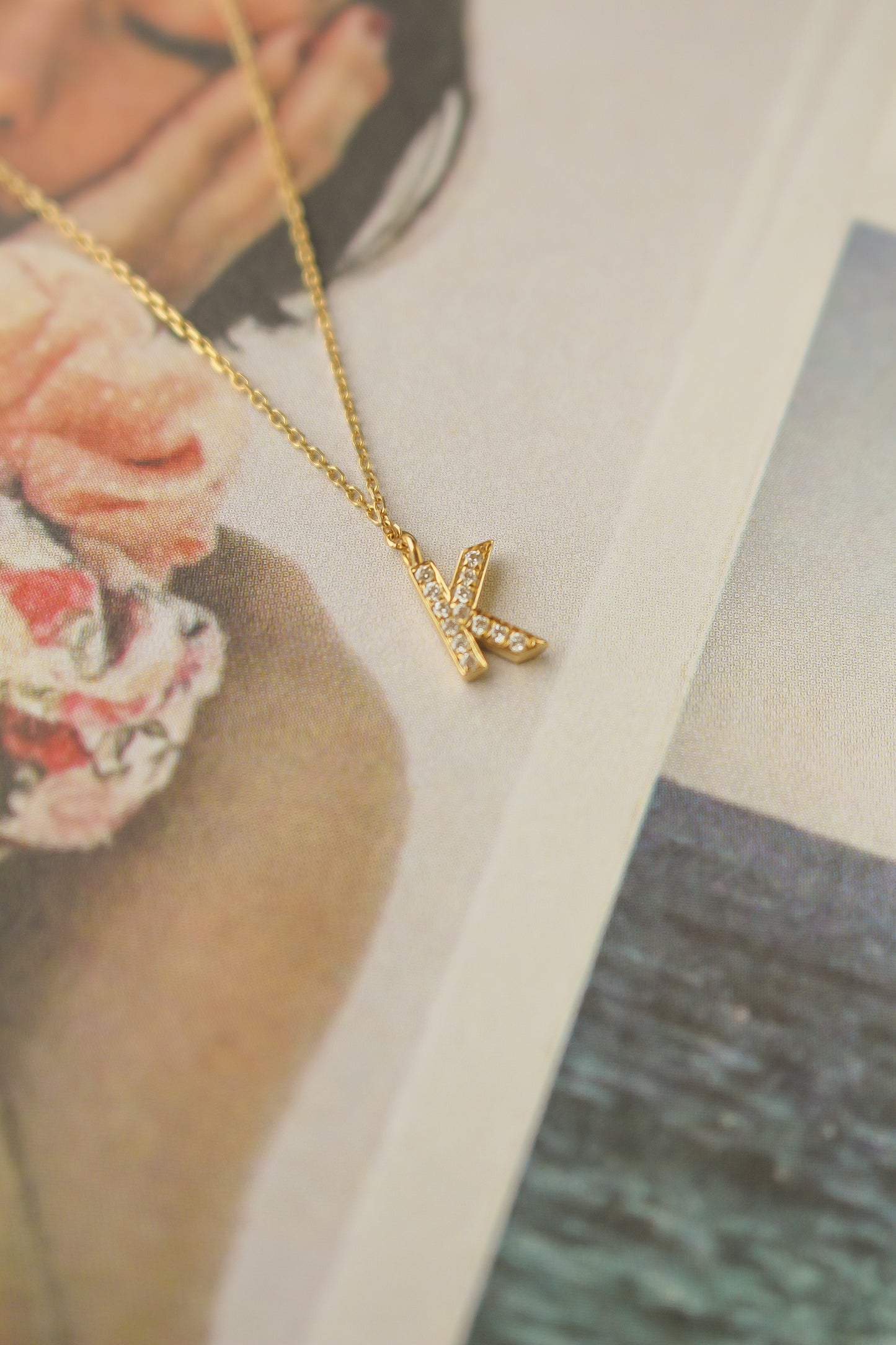 钻石方块字母项链