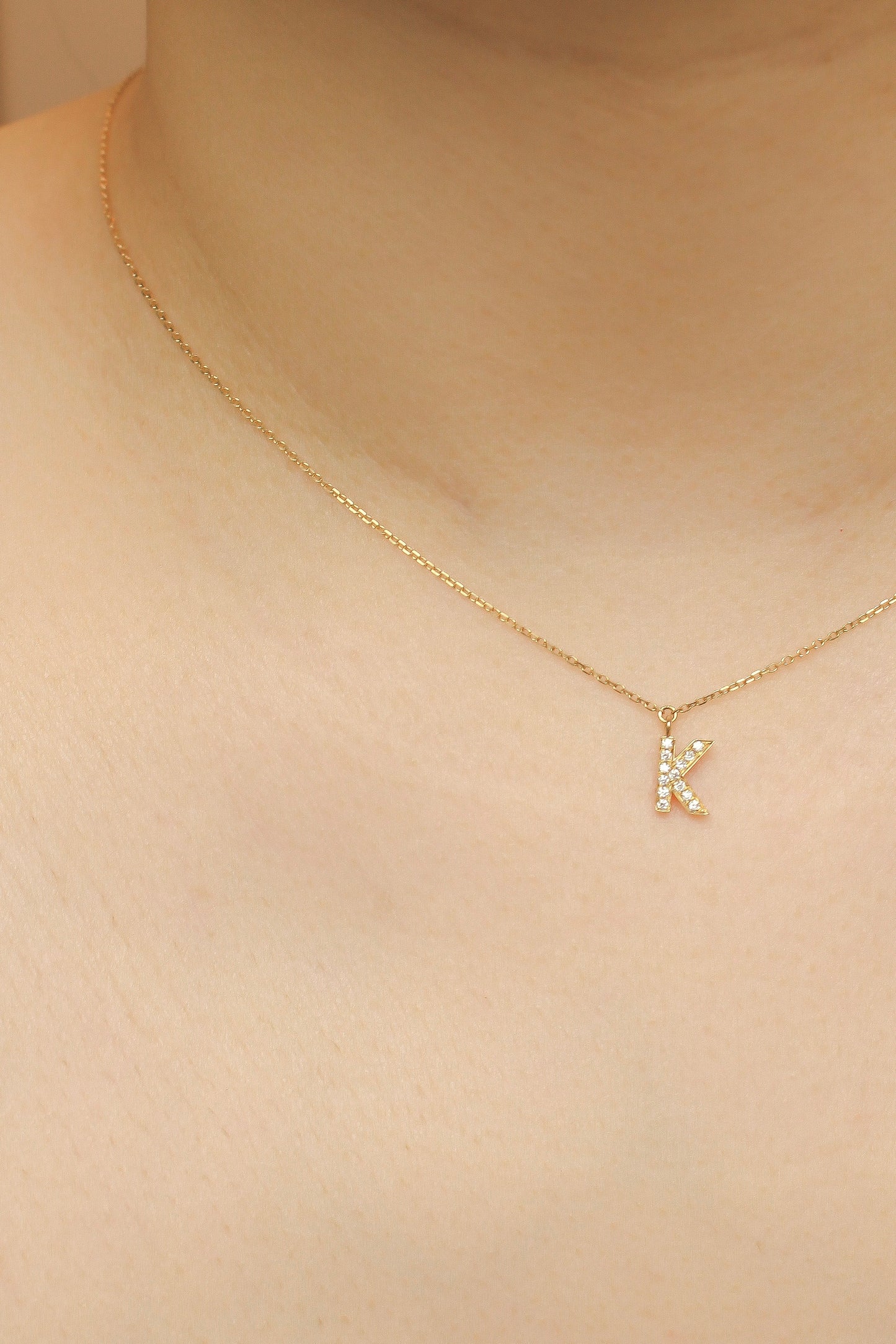 钻石方块字母项链