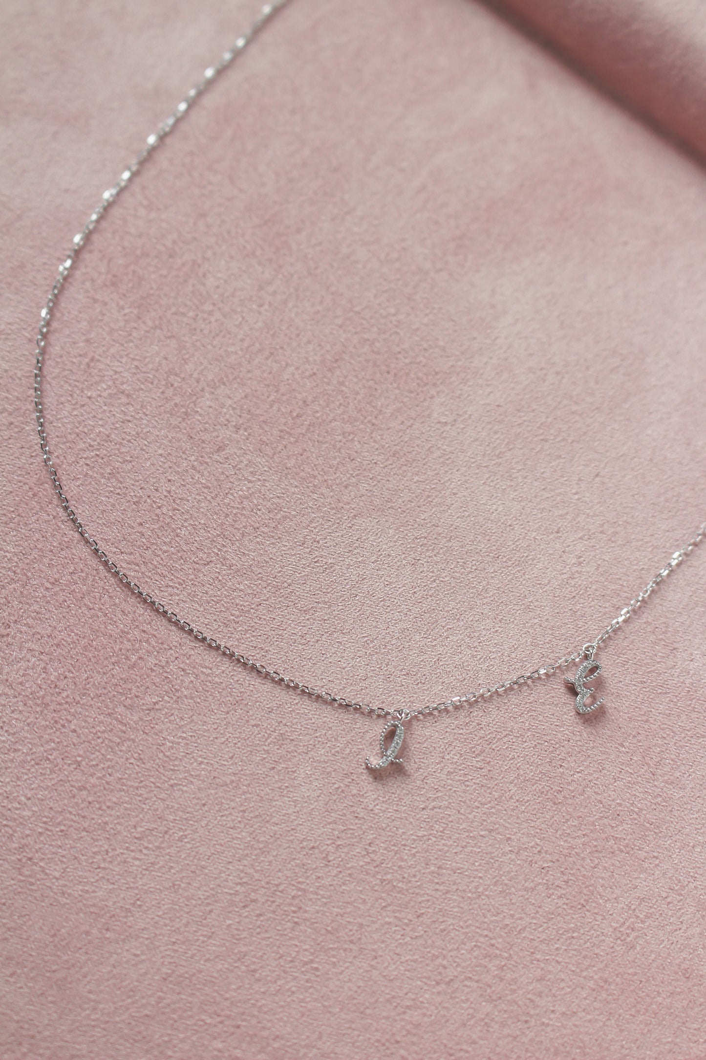 Étui 吊飾項鍊 - Audrey鑽石迷你大寫字母吊飾