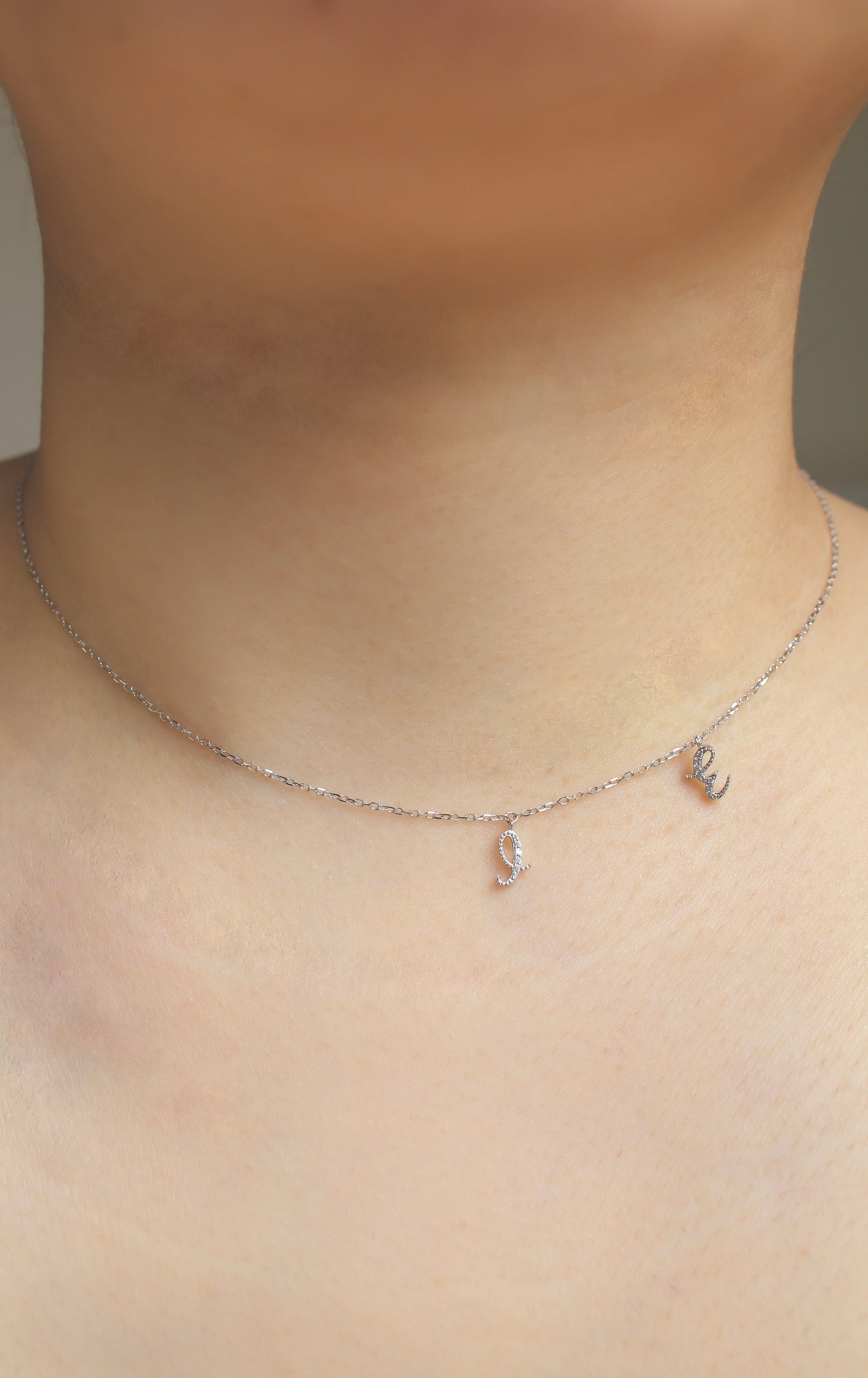 Étui 吊飾項鍊 - Audrey鑽石迷你大寫字母吊飾