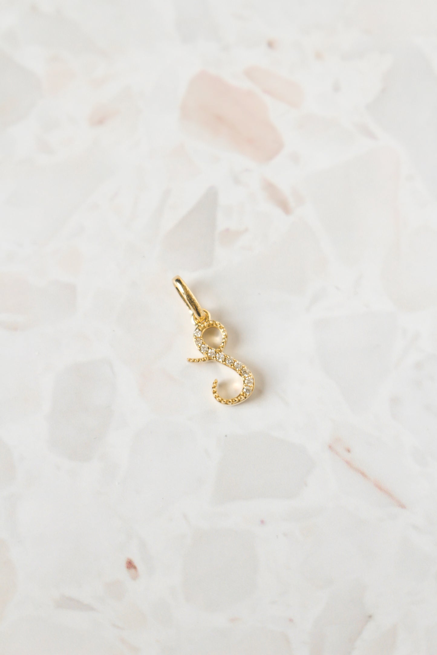 Audrey Diamond Initial Pendant (Medium)