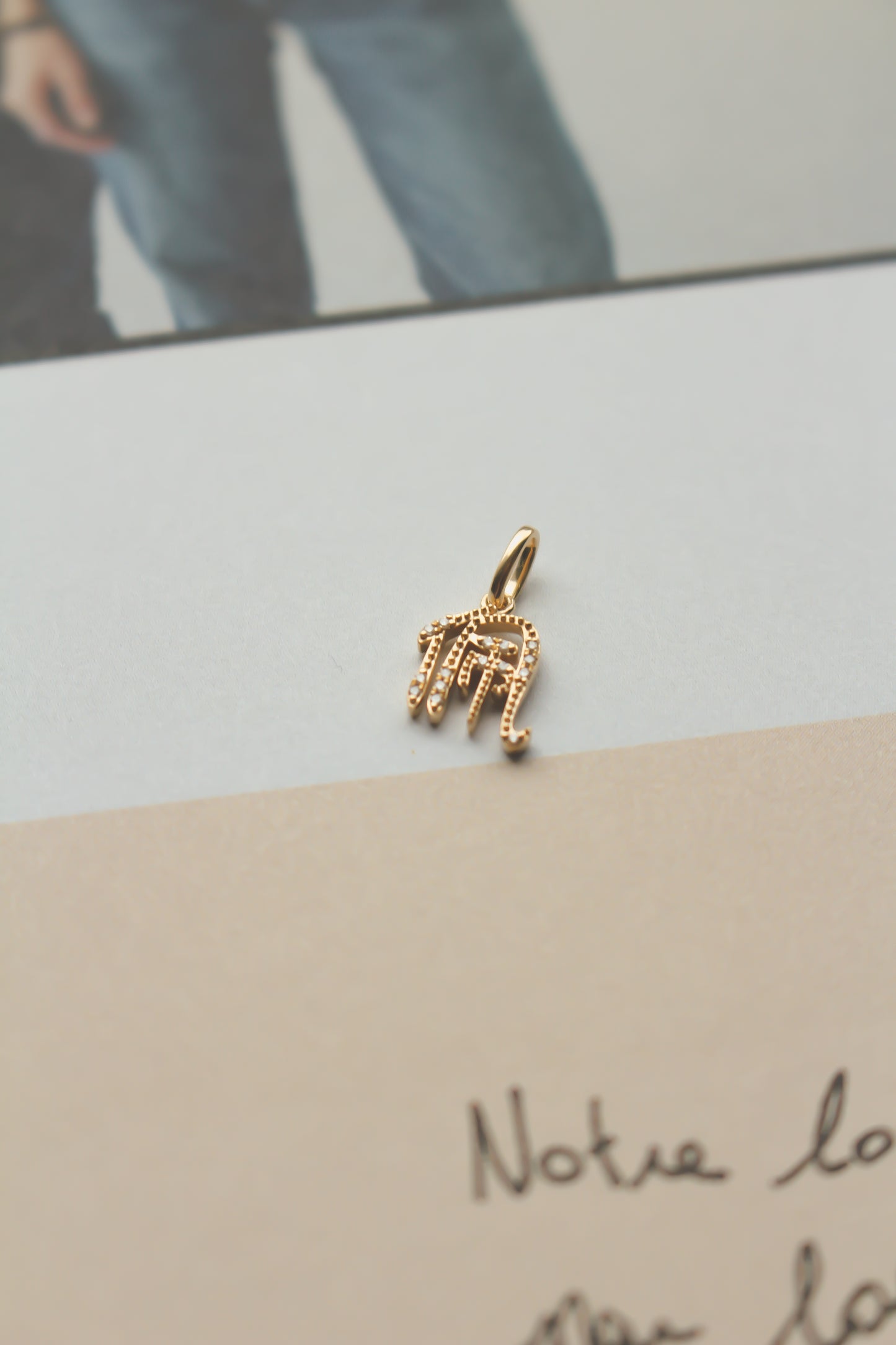 The Diamond Mini 字 Pendant