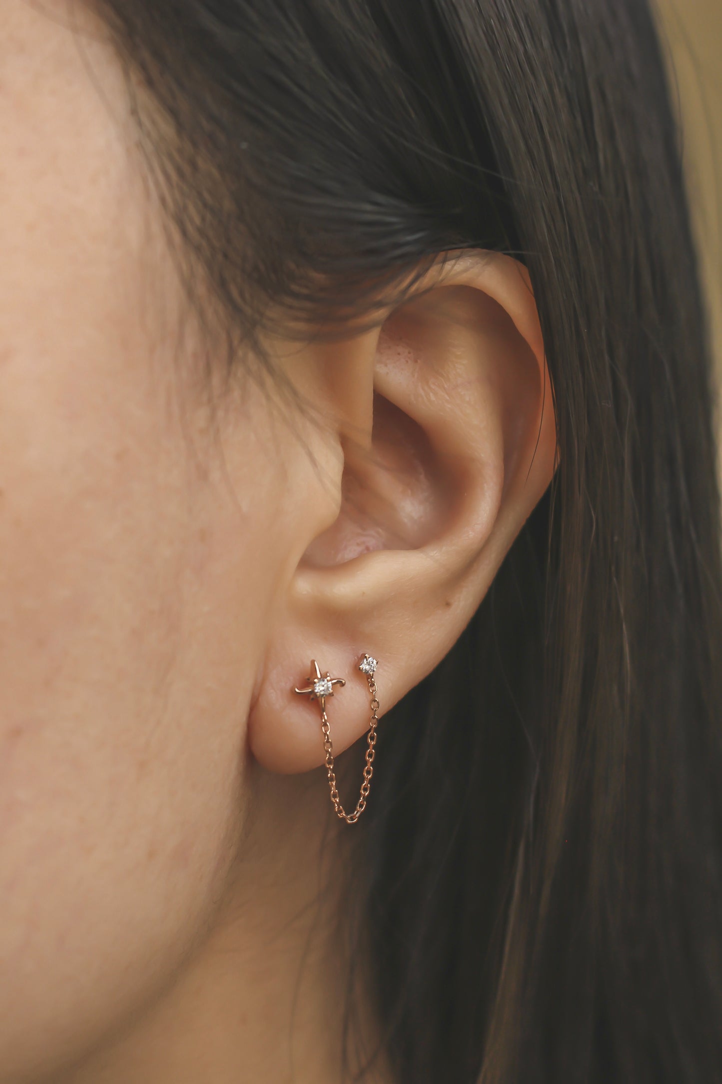 Haylie Étoile Double Piercing Chain Earring