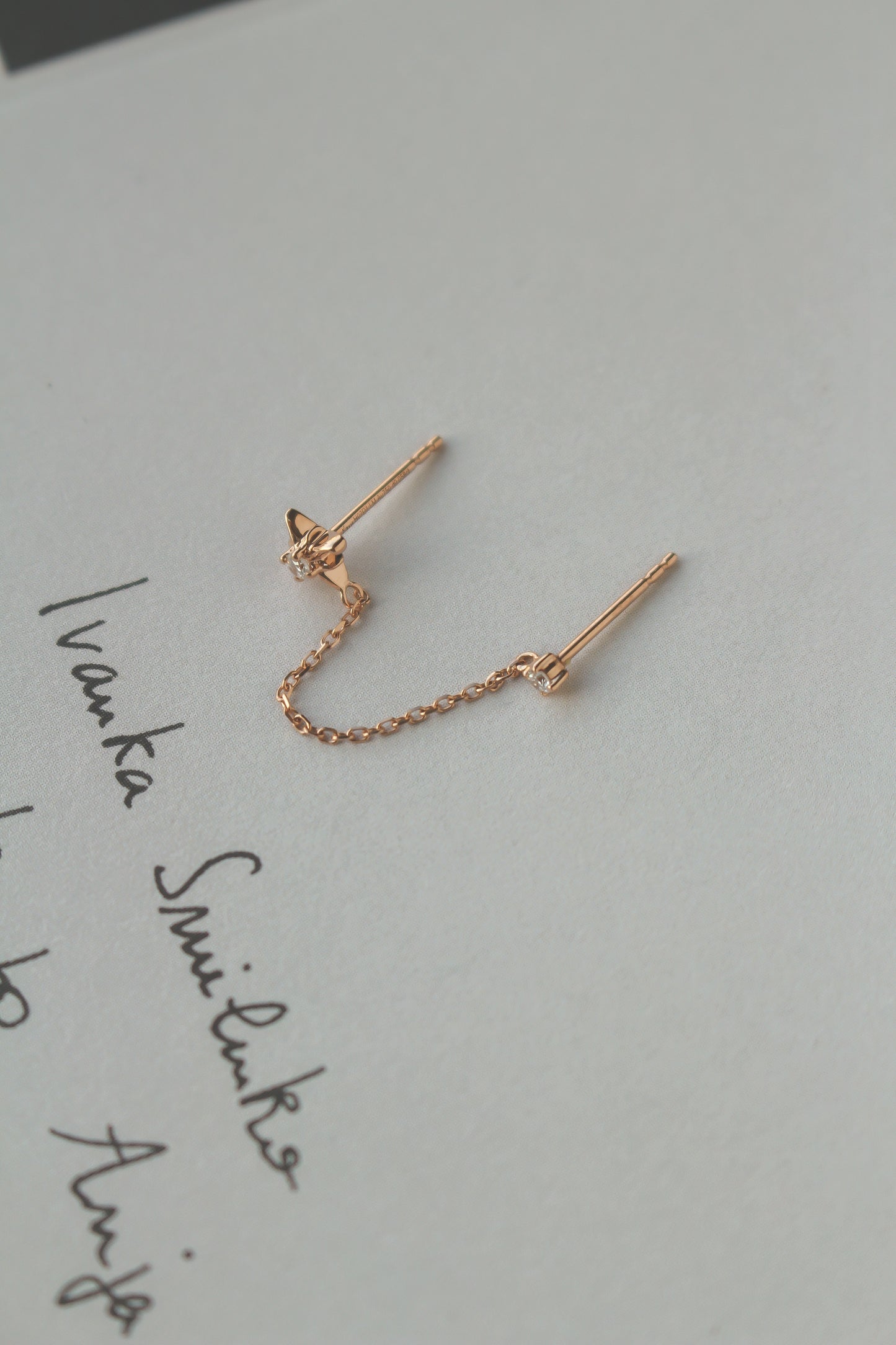 Haylie Étoile Double Piercing Chain Earring