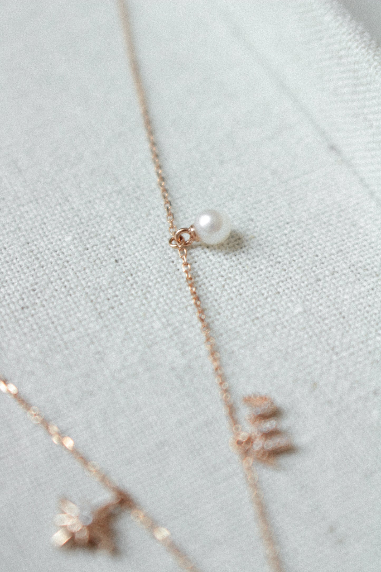 Étui Charms Necklace - The Pearl Charm